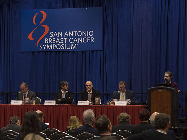 Patricia Ganz, MD, speaks at a press conference at the 2015 San Antonio Breast Cancer Symposium. Photo by © MedMeetingImages/Todd Buchanan 2015.