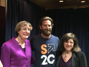 bradley-cooper-with-drs-davidson-and-foti-2795